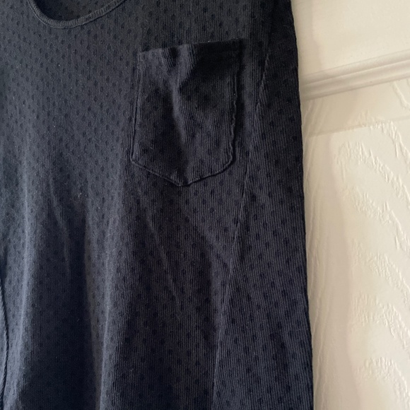 2 for $12 | Roxy Polka Dot Black Short Sleeve T Shirt XS - Picture 3 of 5